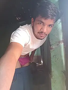 Snapshot of sexofbro chatting on February 13, 2026, 9:49 am sexofbro online show from February 13, 2026, 9:49 am