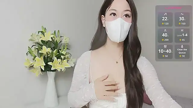 Snapshot of -Fortuna- chatting on October 24, 2025, 2:08 am -Fortuna- online show from October 24, 2025, 2:08 am