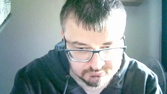 Snapshot of SirAbuser chatting on September 24, 2025, 5:44 am SirAbuser online show from September 24, 2025, 5:44 am