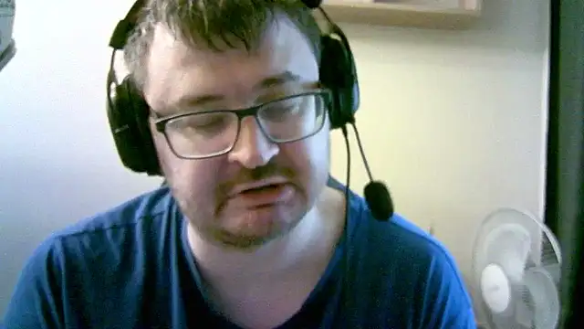 Snapshot of SirAbuser chatting on October 15, 2025, 6:02 am SirAbuser online show from October 15, 2025, 6:02 am