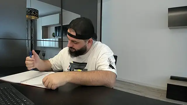 DravenPeak online show from November 26, 2025, 10:49 am