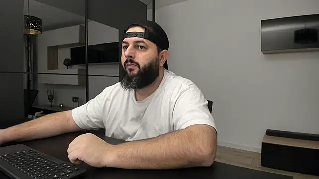 DravenPeak online show from December 15, 2025, 6:34 pm