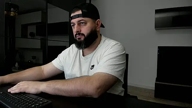 Snapshot of DravenPeak chatting on February 26, 2026, 8:30 pm DravenPeak online show from February 26, 2026, 8:30 pm