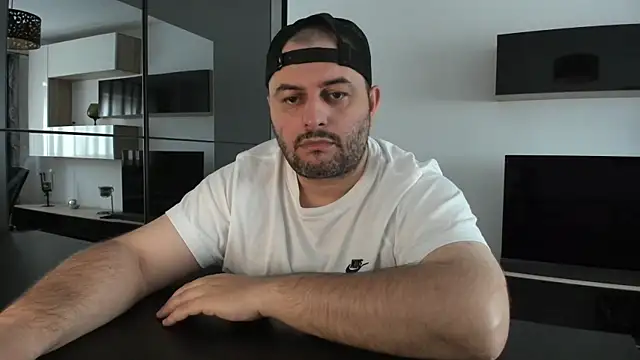 DravenPeak online show from June 17, 2026, 10:39 am