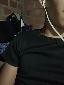 Snapshot of Gekwasban chatting on September 18, 2025, 2:35 am Gekwasban online show from September 18, 2025, 2:35 am