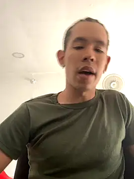 Snapshot of Gekwasban chatting on November 18, 2025, 6:45 pm Gekwasban online show from November 18, 2025, 6:45 pm