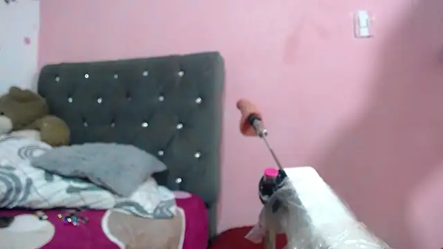 cucha sexy hard 69 online show from November 24, 2025, 12:27 pm