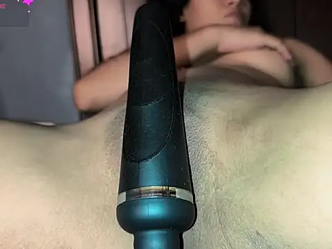 Angelic AP online show from September 25, 2025, 3:43 am