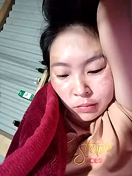 Snapshot of vivi_cute chatting on September 26, 2025, 8:35 pm vivi cute online show from September 26, 2025, 8:35 pm