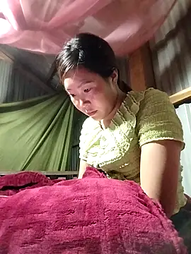 Snapshot of vivi_cute chatting on October 7, 2025, 1:19 pm vivi cute online show from October 7, 2025, 1:19 pm