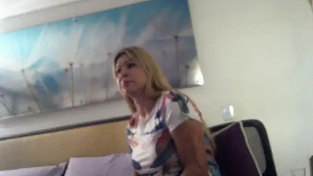 Snapshot of Mirianzapata_1 chatting on March 28, 2026, 1:05 am Mirianzapata 1 online show from March 28, 2026, 1:05 am