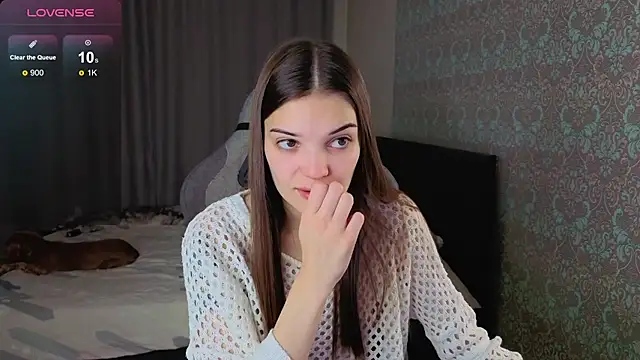 magic shy  online show from November 19, 2025, 1:49 am