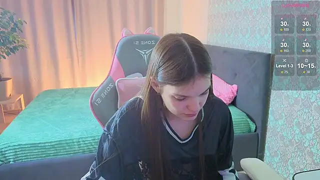 Snapshot of magic_shy_ chatting on April 2, 2026, 1:47 am magic shy online show from April 2, 2026, 1:47 am