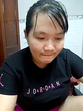 Snapshot of _Babyrose_ chatting on October 1, 2025, 3:07 pm Babyrose online show from October 1, 2025, 3:07 pm