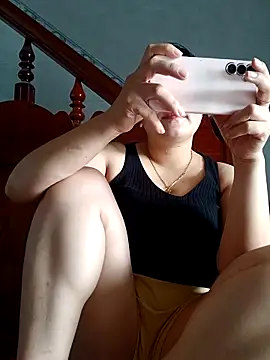 Snapshot of _Babyrose_ chatting on October 11, 2025, 6:34 am Babyrose online show from October 11, 2025, 6:34 am