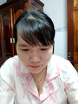 Snapshot of _Babyrose_ chatting on October 13, 2025, 3:56 pm Babyrose online show from October 13, 2025, 3:56 pm