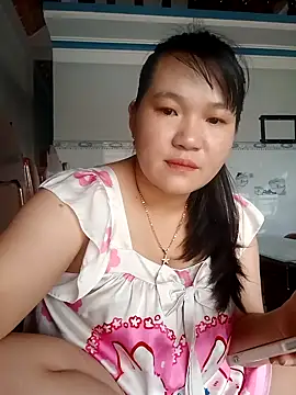 Snapshot of _Babyrose_ chatting on October 15, 2025, 6:02 am Babyrose online show from October 15, 2025, 6:02 am