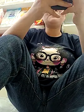 Snapshot of _Babyrose_ chatting on October 19, 2025, 11:00 am Babyrose online show from October 19, 2025, 11:00 am