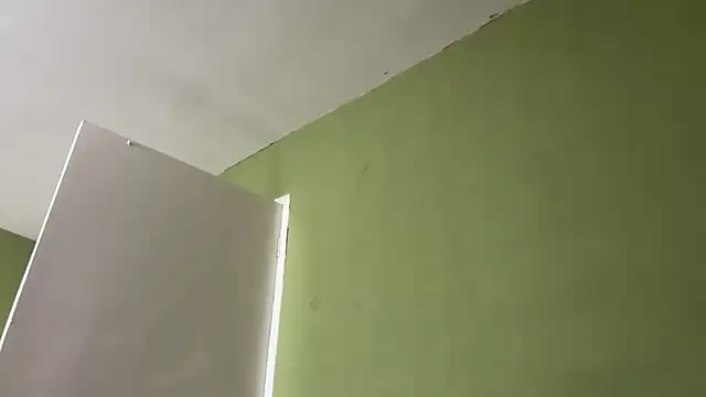 Liaprettygirl online show from March 8, 2026, 6:55 pm