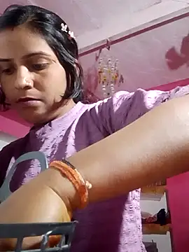 Snapshot of Mohini-xx chatting on November 24, 2025, 10:31 pm Mohini-xx online show from November 24, 2025, 10:31 pm