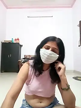 BITEXBABYlove online show from October 30, 2025, 2:02 am