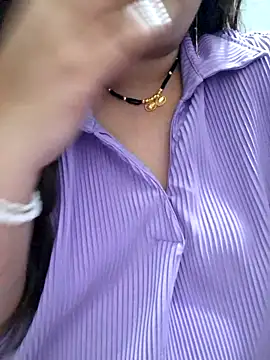 Snapshot of indian-hotmilfs chatting on October 2, 2025, 12:12 pm indian-hotmilfs online show from October 2, 2025, 12:12 pm