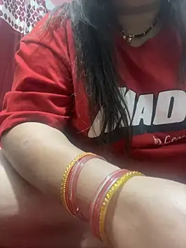 Snapshot of indian-hotmilfs chatting on November 2, 2025, 1:57 pm indian-hotmilfs online show from November 2, 2025, 1:57 pm