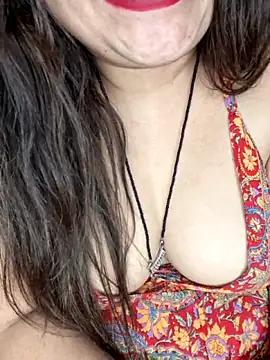 indian-hotmilfs online show from February 17, 2026, 6:03 pm