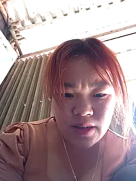 sukabae00 online show from November 28, 2025, 4:04 am