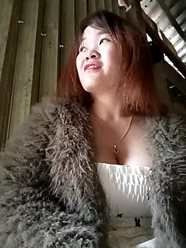 sukabae00 online show from April 28, 2026, 11:54 pm