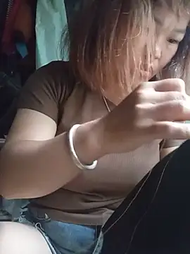 sukabae00 online show from June 18, 2026, 12:22 am