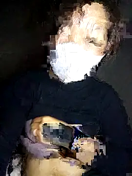 Snapshot of qychiu chatting on November 12, 2025, 8:37 am qychiu online show from November 12, 2025, 8:37 am