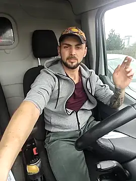 papichulo0099 online show from December 19, 2025, 10:00 am