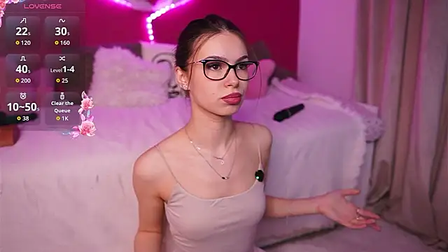 Snapshot of alexxisrae chatting on February 26, 2026, 4:00 am alexxisrae online show from February 26, 2026, 4:00 am