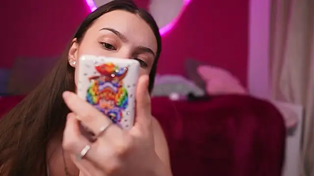 Snapshot of alexxisrae chatting on March 19, 2026, 4:05 am alexxisrae online show from March 19, 2026, 4:05 am