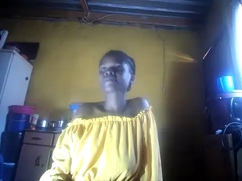 Snapshot of Caramelchick01 chatting on October 10, 2025, 9:52 am Caramelchick01 online show from October 10, 2025, 9:52 am