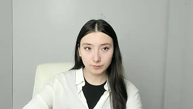 ScarlettVibe  online show from October 17, 2025, 5:32 am