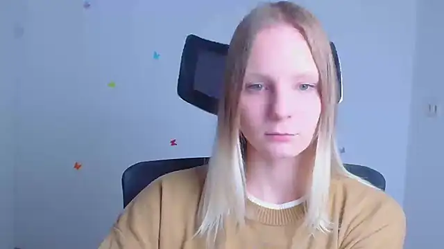 Kassandra XX online show from October 4, 2025, 5:22 pm