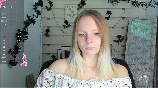 Kassandra XX online show from October 26, 2025, 7:47 am