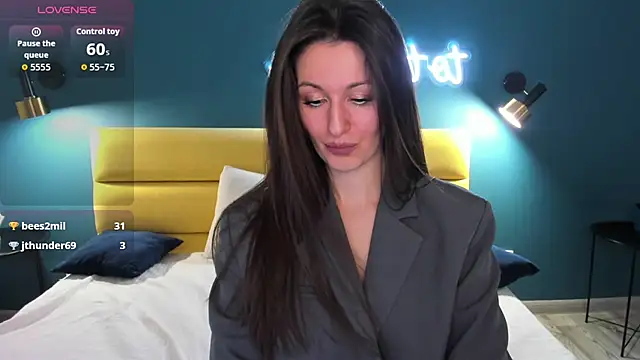 Joan Nelson online show from March 18, 2026, 1:31 am