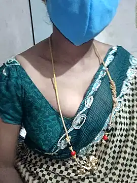 Snapshot of p0a8 chatting on September 26, 2025, 5:28 pm p0a8 online show from September 26, 2025, 5:28 pm