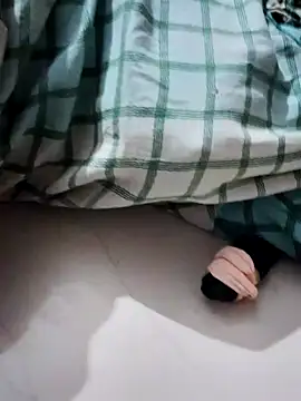 Snapshot of p0a8 chatting on November 5, 2025, 6:19 pm p0a8 online show from November 5, 2025, 6:19 pm