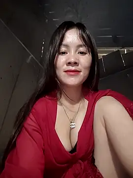 TinTim02 online show from April 23, 2026, 10:14 am