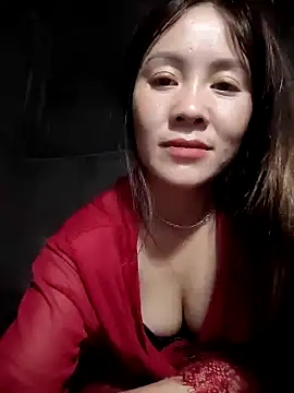 TinTim02 online show from May 5, 2026, 12:46 pm