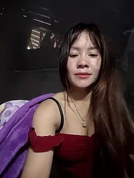TinTim02 online show from May 9, 2026, 11:10 pm