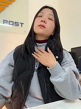 thaoyeuuu online show from December 22, 2025, 2:08 am