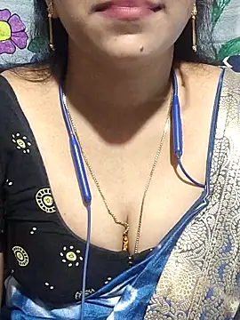 Snapshot of telugu-juliet chatting on October 23, 2025, 5:44 pm telugu-juliet online show from October 23, 2025, 5:44 pm