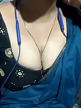 Snapshot of telugu-juliet chatting on October 29, 2025, 5:47 pm telugu-juliet online show from October 29, 2025, 5:47 pm