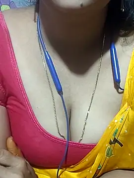 Snapshot of telugu-juliet chatting on November 26, 2025, 4:46 am telugu-juliet online show from November 26, 2025, 4:46 am