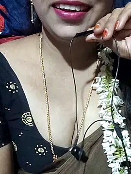 Snapshot of telugu-juliet chatting on December 17, 2025, 4:24 pm telugu-juliet online show from December 17, 2025, 4:24 pm